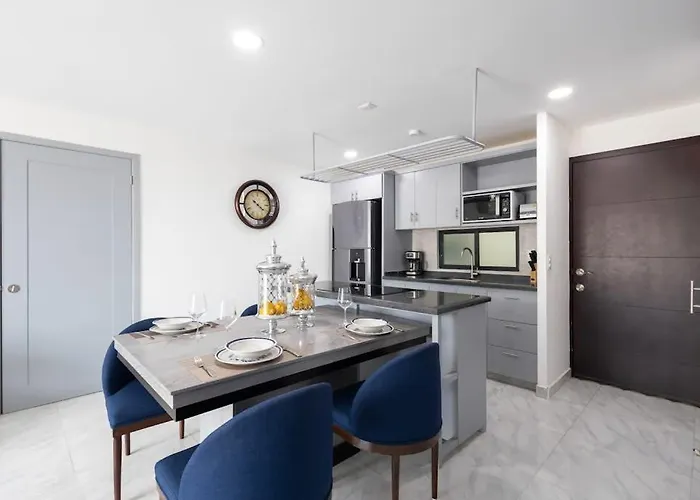 Dog-friendly With Ocean-view Rooftop Infinity Pool, Ac & Gym Ferienhaus *