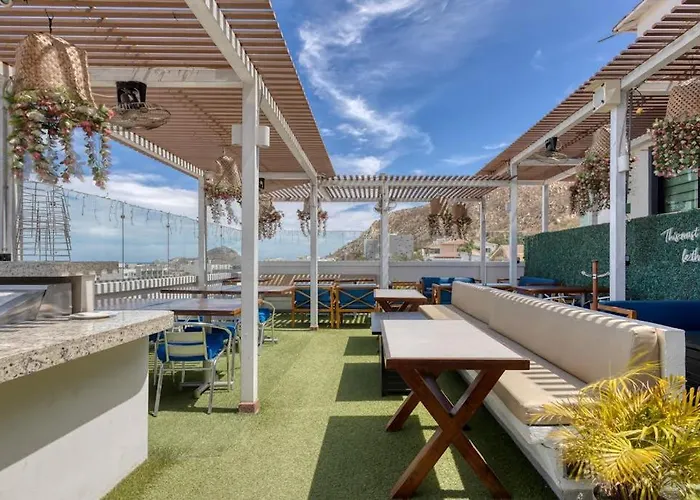 Ferienhaus Dog-friendly With Ocean-view Rooftop Infinity Pool, Ac & Gym *